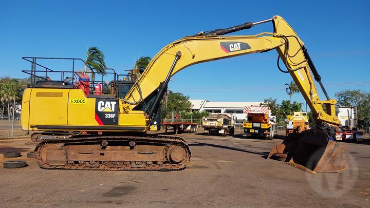 2017 Caterpillar 336FL Excavator -side_view
